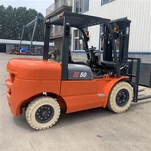 5 टन डीजल फोर्क लिफ्ट